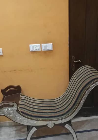 single seater dewaan couch