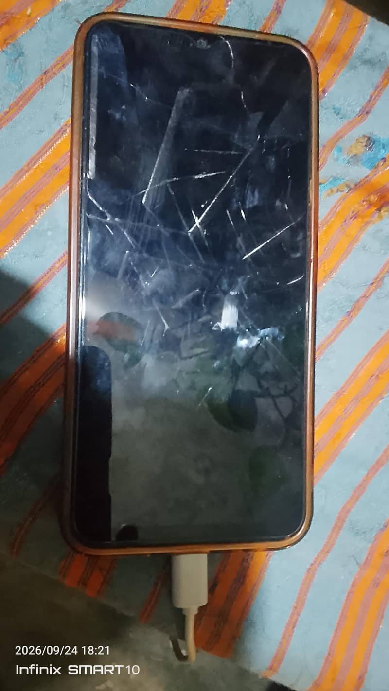 Tecno Spark 4 1