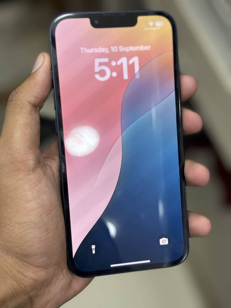 Apple iPhone 13 3