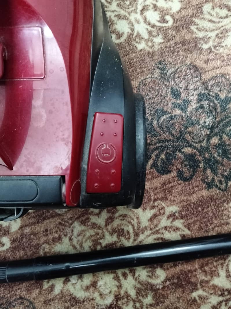 vacuum cleaner 3