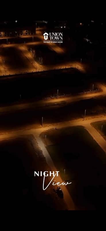 3 MARLA INSTALLMENT PLOT IN LAHORE. 3