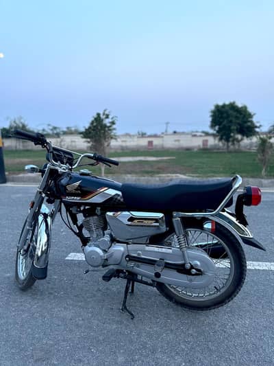 Honda 125 Special Edition