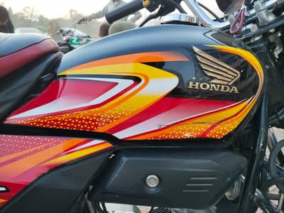 honda pridor black color fr sale urgent basis