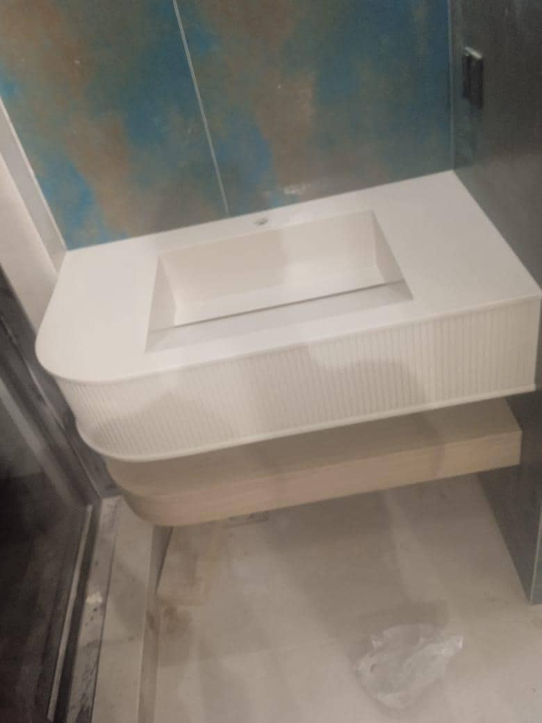 corian wanity 1