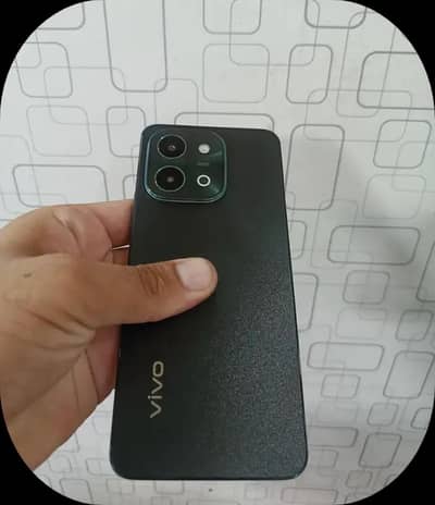 vivo y28