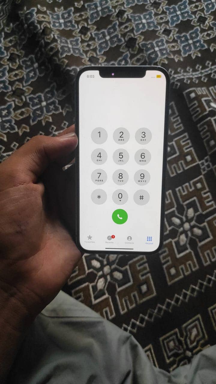 Apple iPhone 12 2