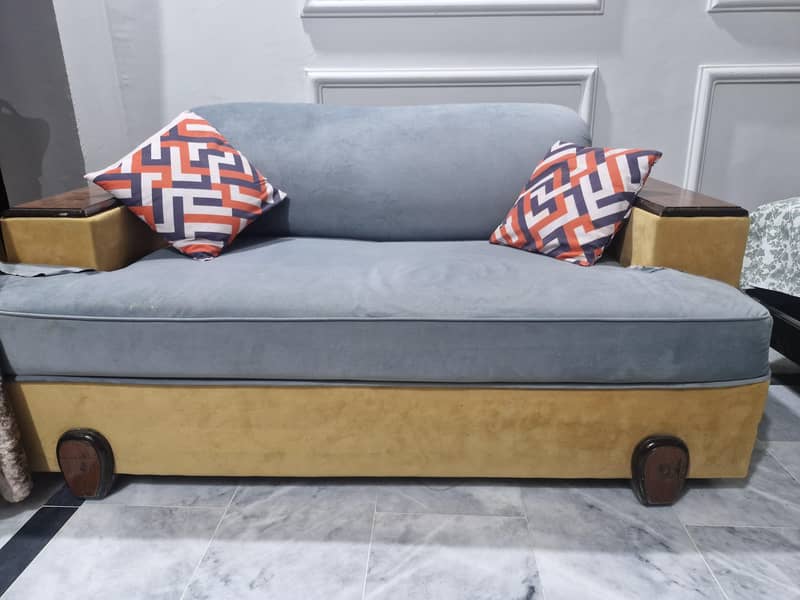 7 seater sofa 1