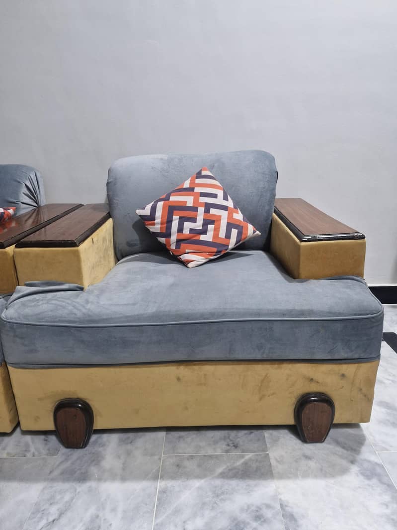 7 seater sofa 2