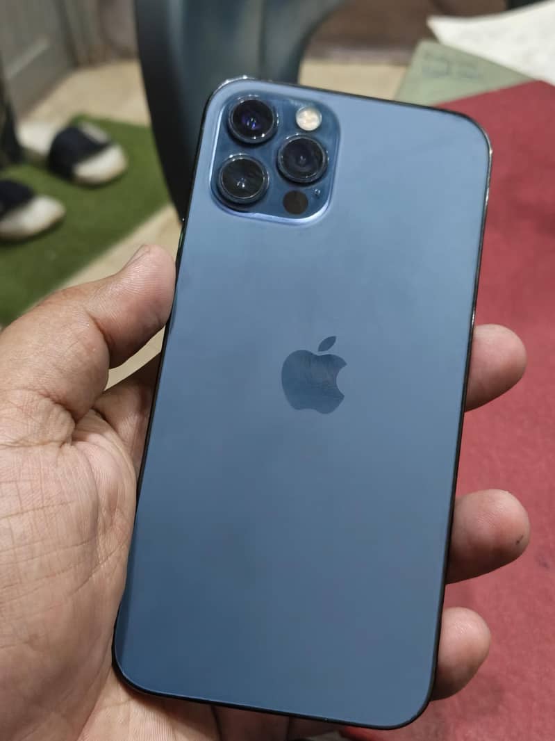 Apple iPhone 12 Pro 3