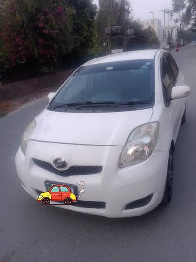 Toyota Vitz 2010/14 total geniune home used