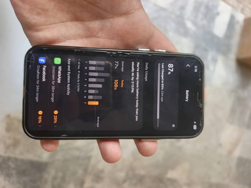 Apple iPhone 12 7