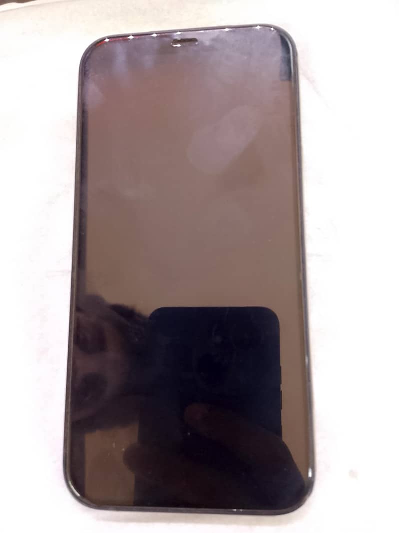 Apple iPhone 12 2