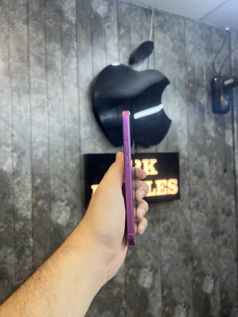 iPhone 16 Plus 3
