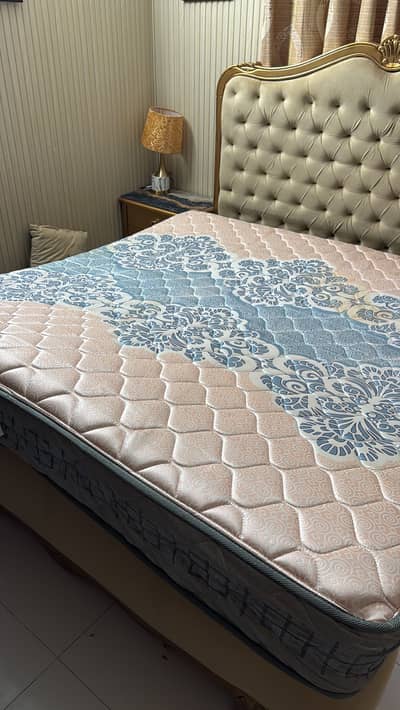 King size mattress