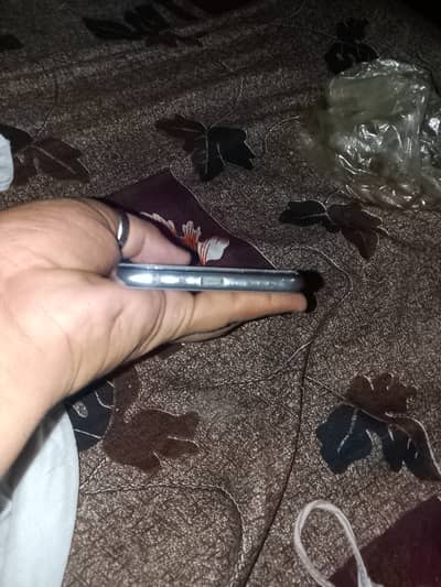 5737373763