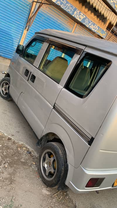 Suzuki Every 2014