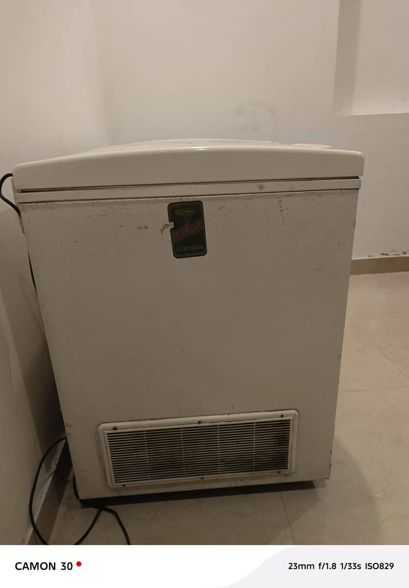 waves Double Door defreezer 1