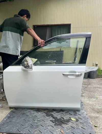 toyota crown genuine doors 4