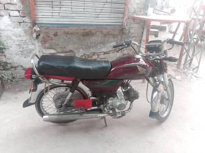2016 modal num 18 ka color red good condition