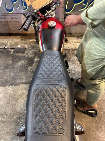 VERY GOOD CONDITION