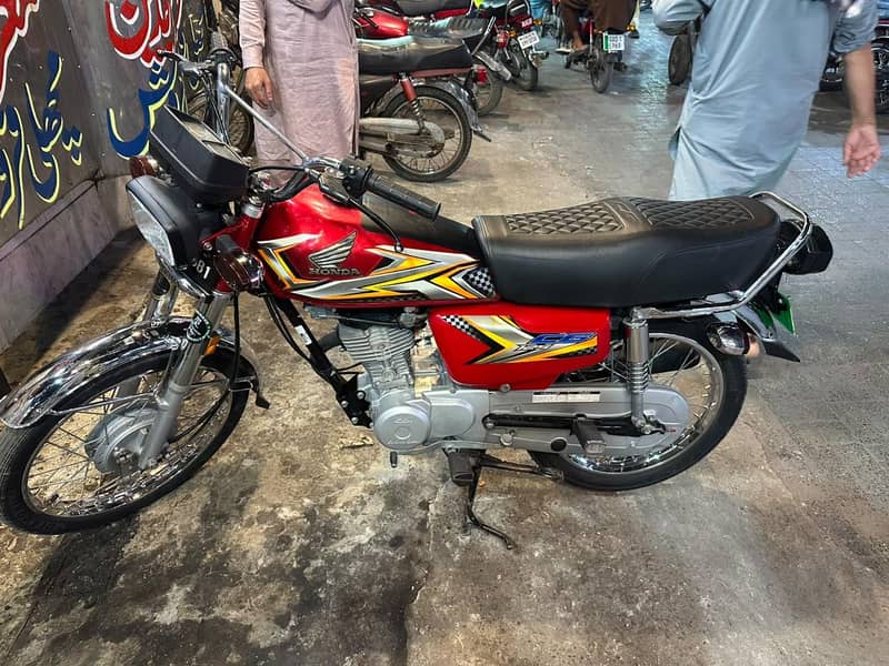 VERY GOOD CONDITION 11