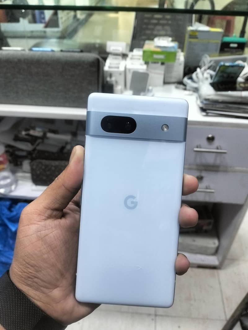 google pixel 7a 2