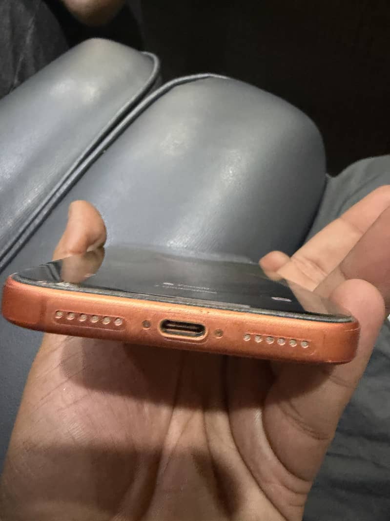 Apple iPhone 17 Pro Max 2