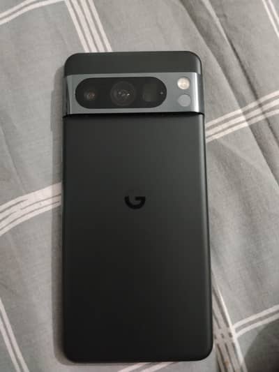 Google Pixel 8 Pro