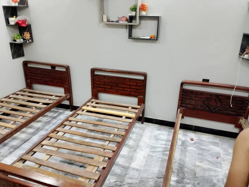 single bed 0