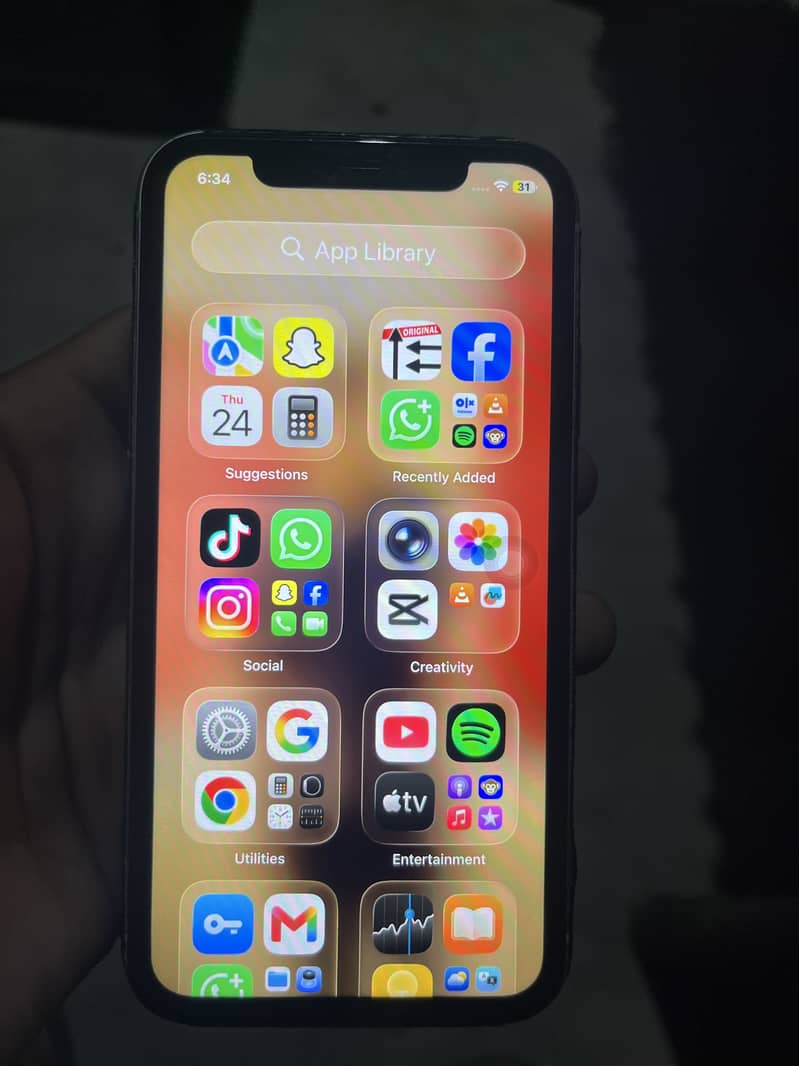Apple iPhone 11 6