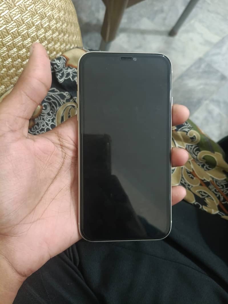 Apple iPhone 11 2