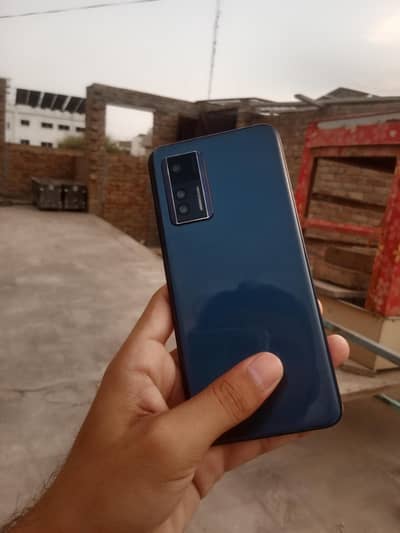 QSmart Ultra (6+6,128) contact 03081257840