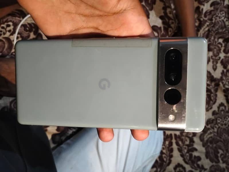 Google Pixel 7 Pro 2
