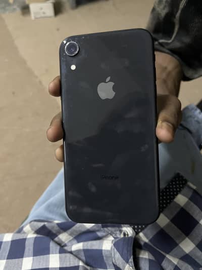 Apple iPhone XR