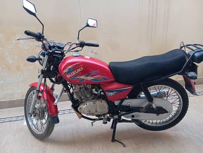 Suzuki GS 150