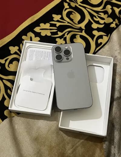 Apple iPhone 15 Pro