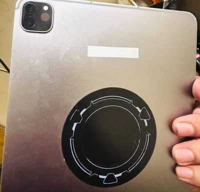 iPad Pro 11" 4th Gen M2 | 1TB / 16GB RAM | 100% Working Condition