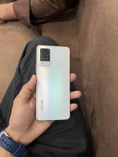 Vivo V21 8/128GB full box