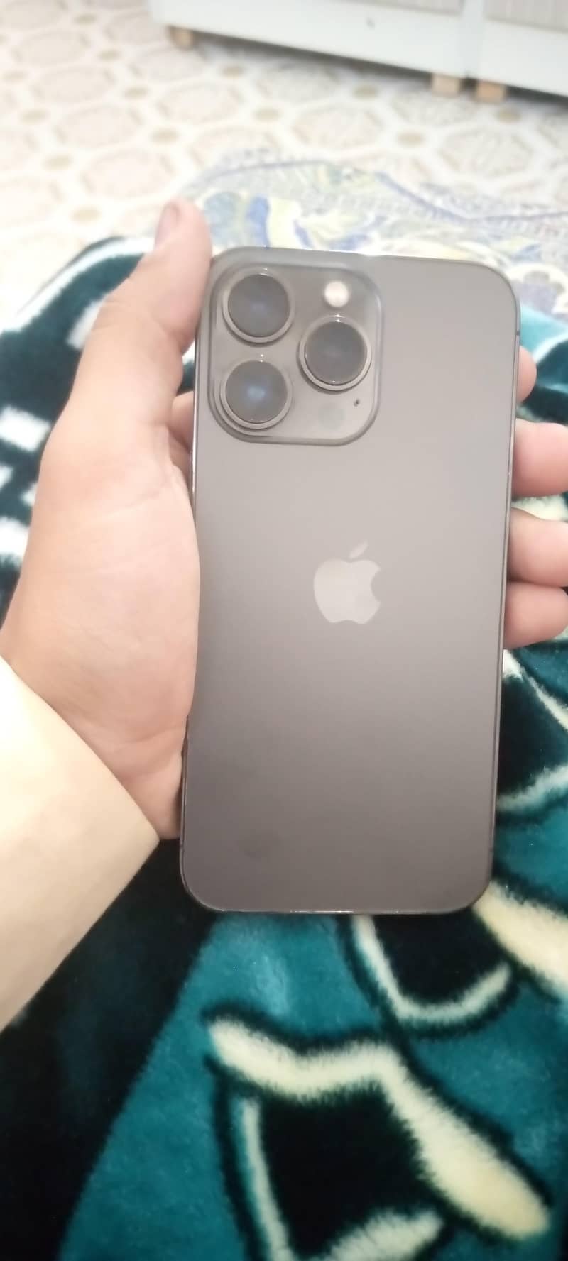 Apple iPhone 13 Pro 0