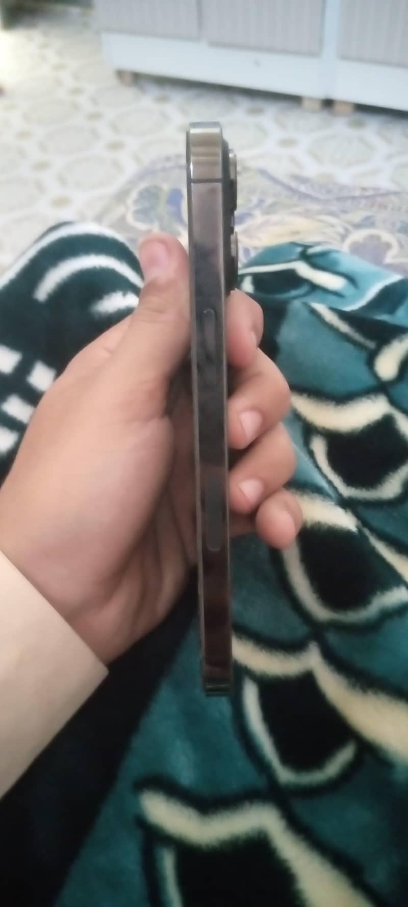 Apple iPhone 13 Pro 1