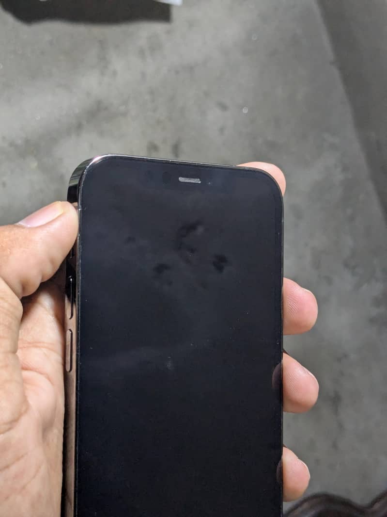 Apple iPhone 12 Pro 7