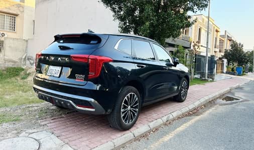 Haval Jolion HEV 2024  Only 7200 driven