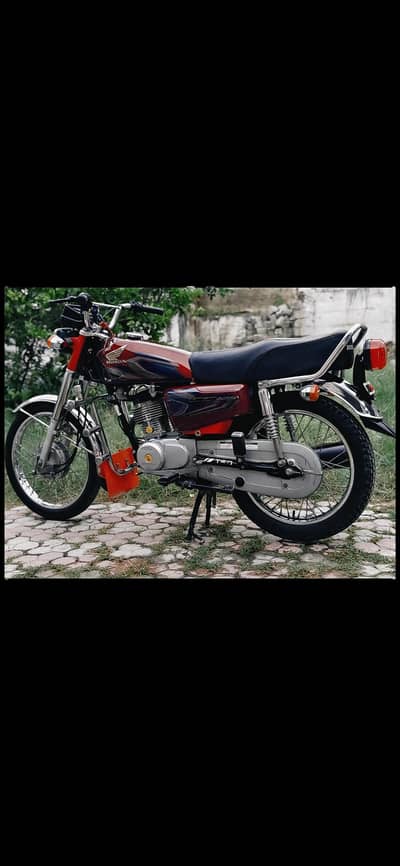 Honda cg 125 2022/23 model very clean in low price