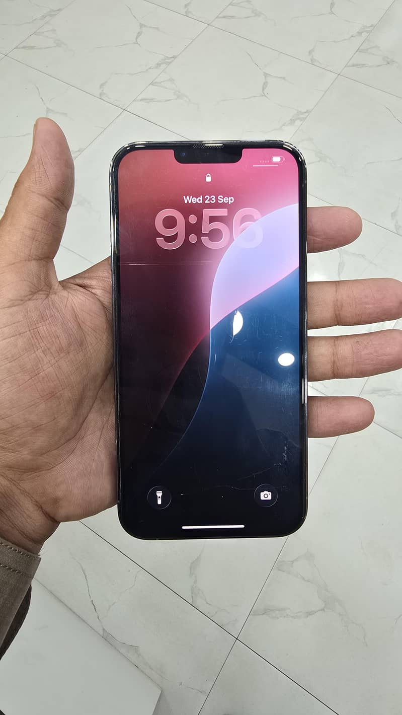 Apple iPhone 13 Pro Max 5