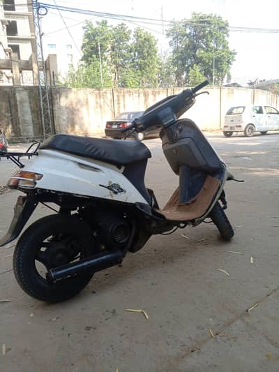 Honda scooty petrol