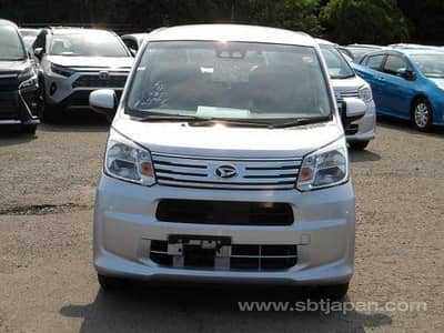 Fresh Import Daihatsu Move 2023/2026 XSA III Package