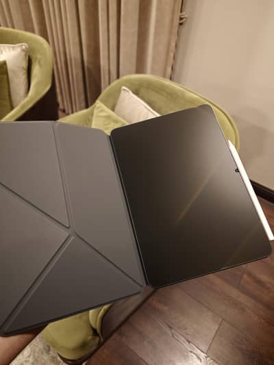 Xiaomi Pad 8 Pro, 16GB/512GB. Focus Pen, Folio Case and Focus Keyboard