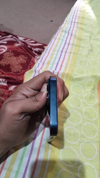 Apple iPhone 14