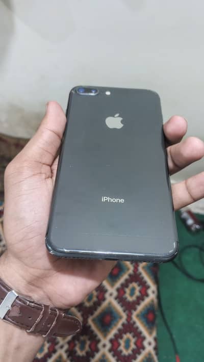 Apple iPhone 8 Plus