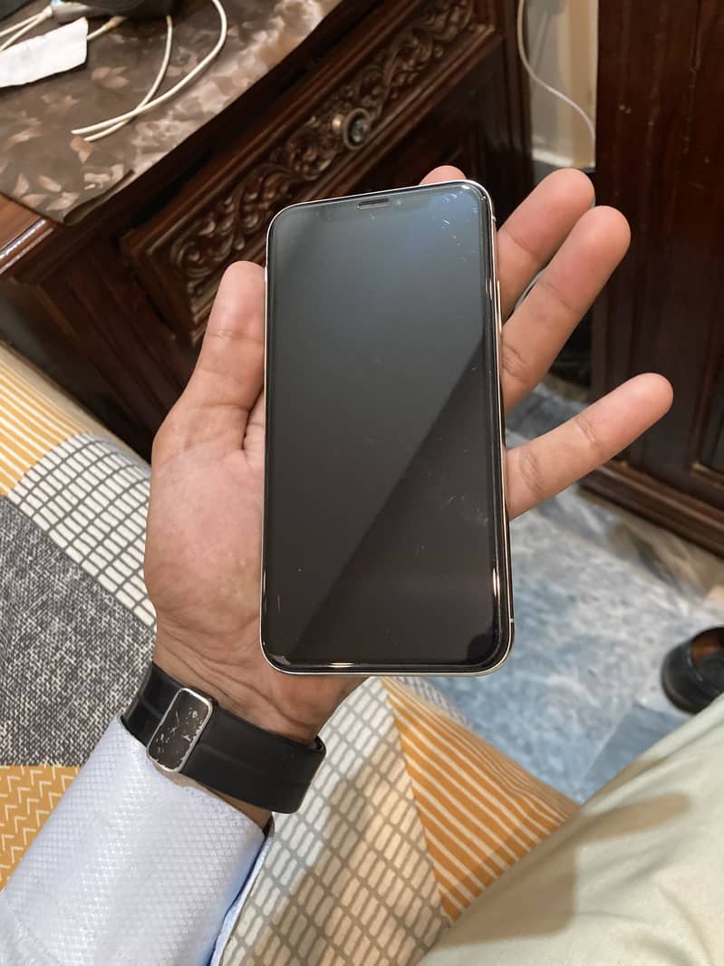 Apple iPhone X 2